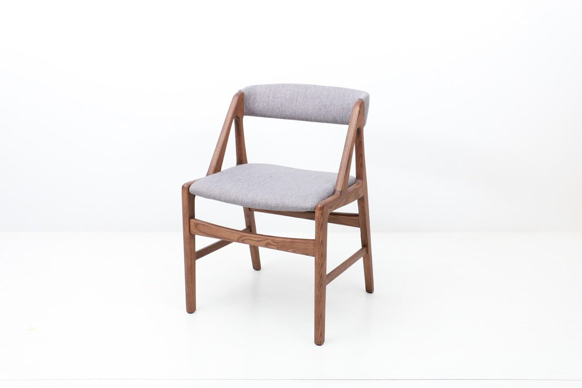 Model 31 Comfort Chair